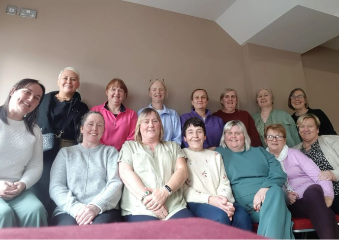 dementia_office's tweet photo. Congratulations to the dedicated HSE homecare support workers in Offaly, who have successfully completed their QQI Level 5 Dementia Special Purpose Award. https://t.co/Kpge3uie8M