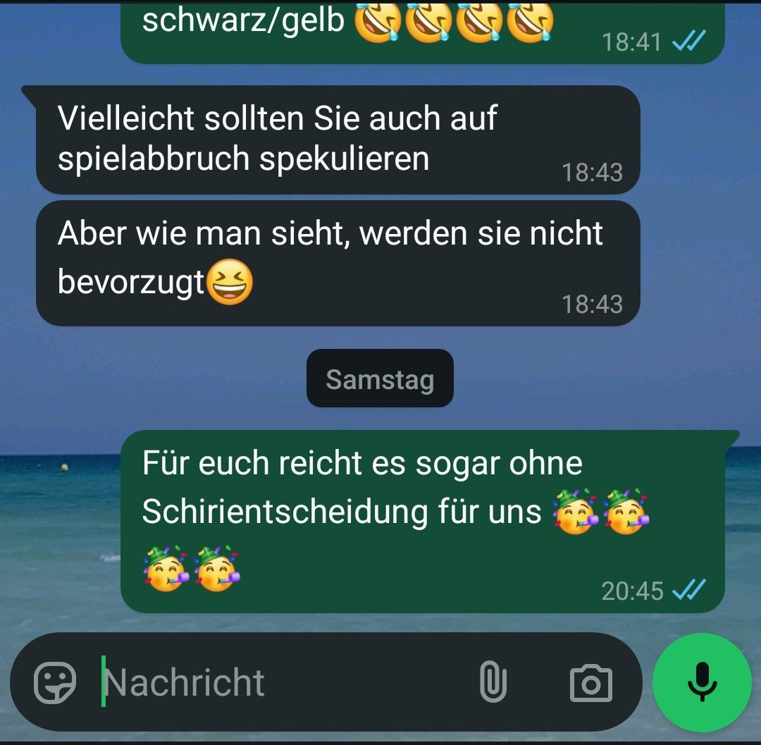 steffi2105's tweet image. Mein Arbeitskollege hat plötzlich nichts mehr zu sagen 🤣🤣 #meinVfL #BOCBVB