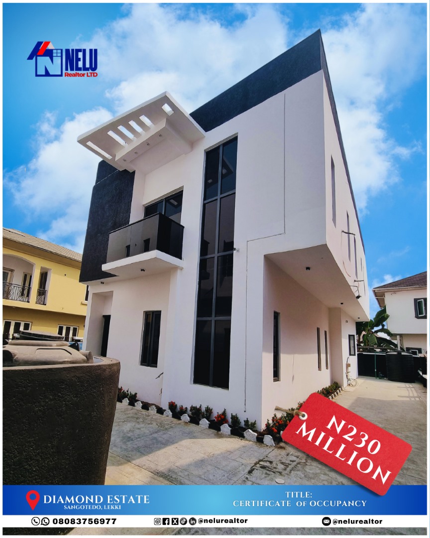 NeluRealtor's tweet photo. 4 BEDROOM FULLY DETACHED DUPLEX FOR SALE. 

Features: 
☑ Fitted Kitchen with accessories 
☑ POP Ceiling 
☑ Wardrobes 
☑ Water heater
☑ Heat extractor
☑ Self compound 
☑ Space for 4 car parks
☑ Service estate 
☑ Swimming pool https://t.co/FHcVjbfe9v