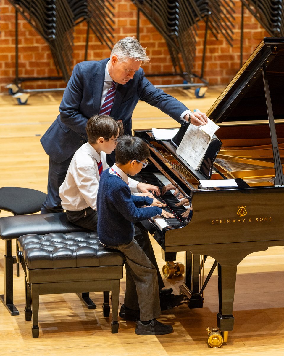 KCJSWimbledon tweet media