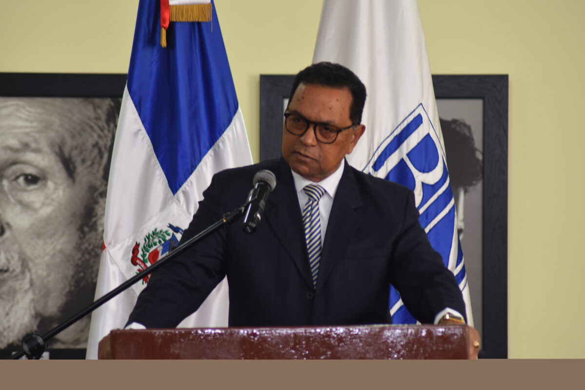 Imparcial RD (@imparcialrd) on Twitter photo <a href="/AntolianoPR/">Antoliano Peralta</a> #AntolianoPR <a href="/luisabinader/">Luis Abinader</a> #luisabinader #GarciaArchibald #Abinader <a href="/dpprdo/">Dirección de Prensa del Presidente (DPP)</a> #dpprdo #EstoEsDPP
#raquelarbaje #DPP
#imparcialrd
Consultor jurídico informa sobre estado de salud de su hermano, el escritor Rafael Peralta Romero imparcialrd.com/2025/02/consul… <a href="/AntolianoPR/">Antoliano Peralta</a> #AntolianoPR <a href="/luisabinader/">Luis Abinader</a> #luisabinader #GarciaArchibald #Abinader <a href="/dpprdo/">Dirección de Prensa del Presidente (DPP)</a> #dpprdo #EstoEsDPP
#raquelarbaje #DPP
#imparcialrd
Consultor jurídico informa sobre estado de salud de su hermano, el escritor Rafael Peralta Romero imparcialrd.com/2025/02/consul…