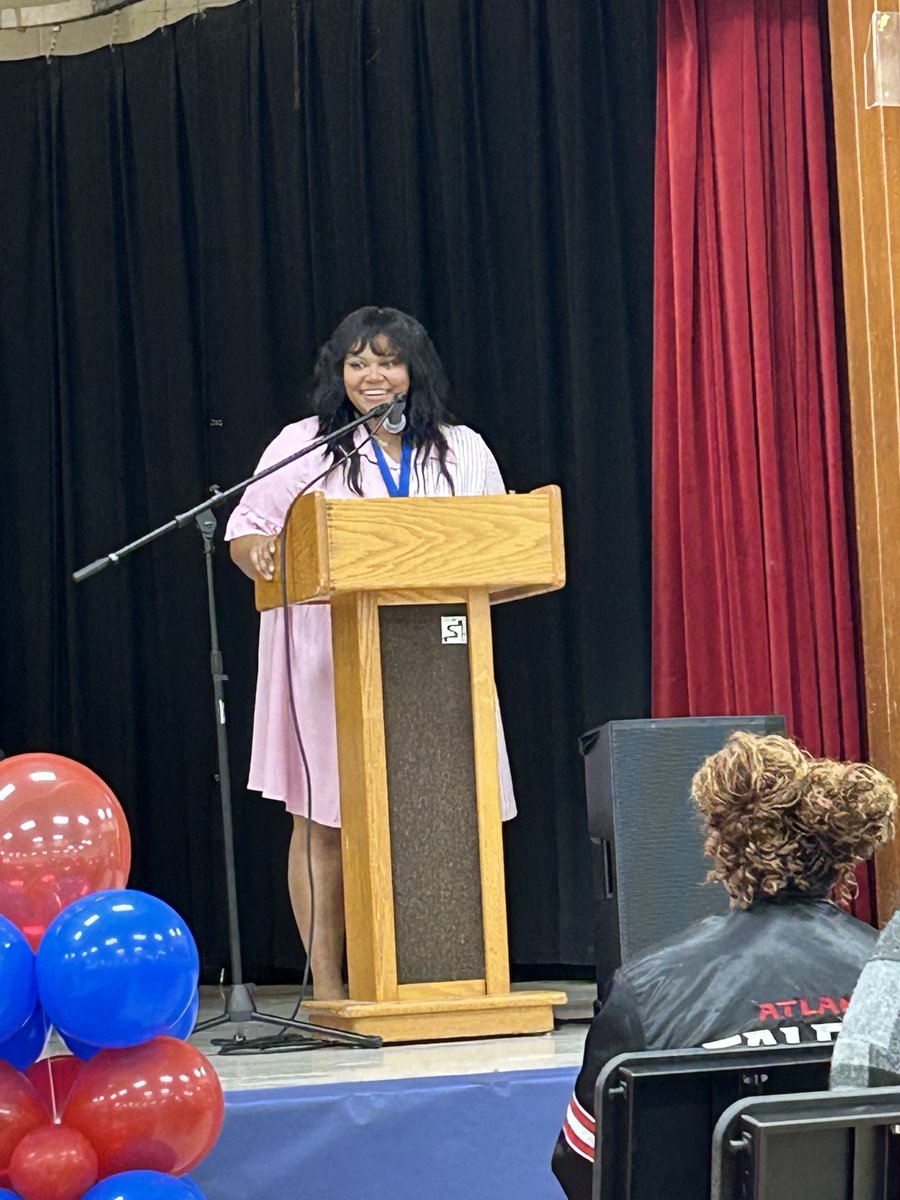 Stallions415's tweet photo. Celebrating Honor's Day! Last Week we celebrated the incredible achievements of our amazing students at Honor's Day. A big thank you to all the parents who joined us to celebrate!
#StallionsAllIn #DCSDSTEM @wrightway99 #HonorDay#ProudTeachers #StudentSuccess https://t.co/LTPLcm7Jh5