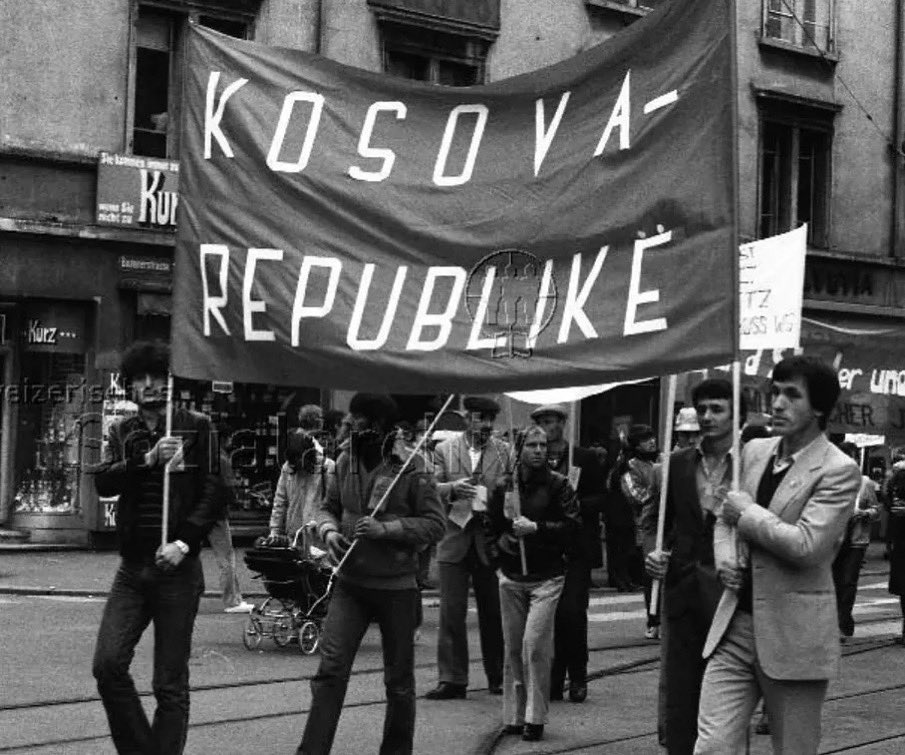 imageofkosovo's tweet photo. Dje, sot e nesër. Përgjithmonë ❤️

#imageofkosovo #Kosova17 https://t.co/u0LWidHdbr