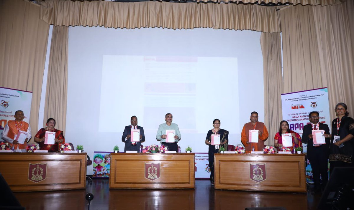 dgafms_mod's tweet image. The 16th National #IAPA conference and workshop brought together Paediatric Anaesthesiologists from across India at #AFMC, Pune from 14-16 Feb 2025. Organized by #IAPA in association with the Society of Defence Anaesthesiologists,  it facilitated learning, collaboration and…