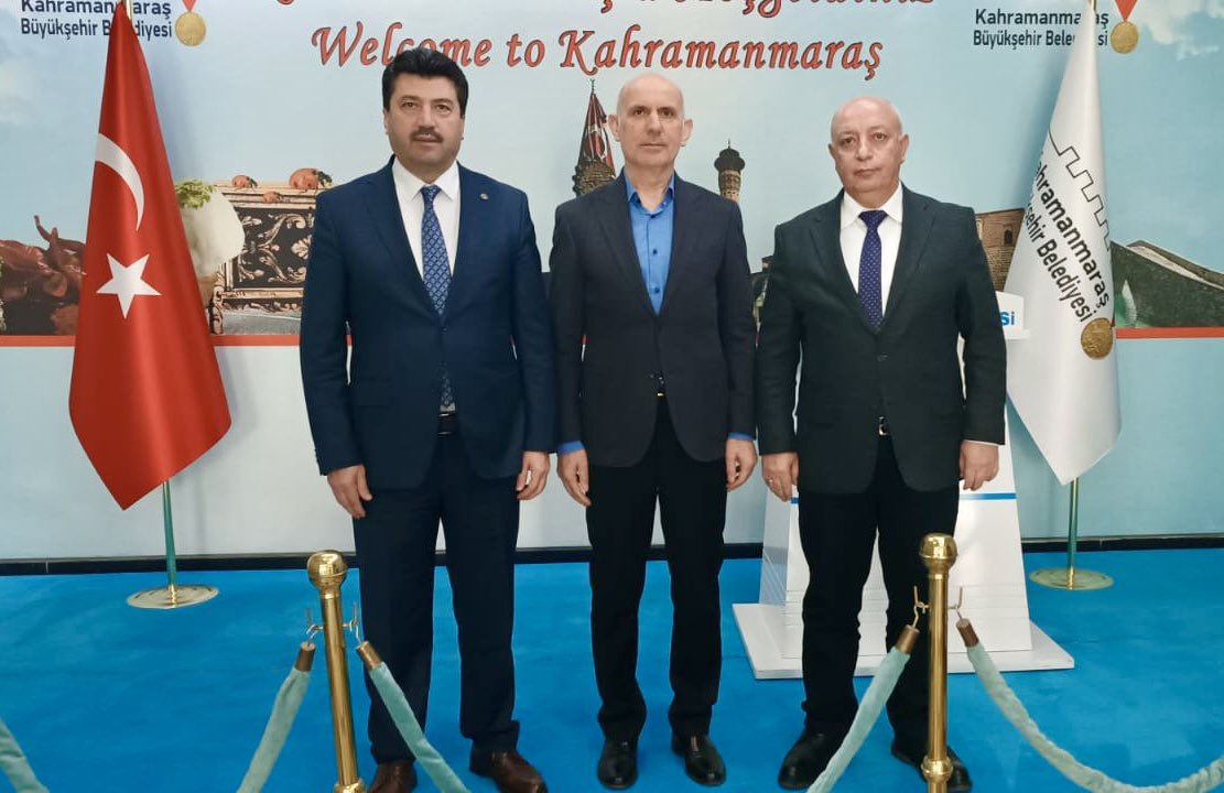 Mehmet Sarıbıyık (@rektorsaribiyik) on Twitter photo İstiklal Üniversitesi Rektörü Prof. Dr. İsmail Bakan ile birlikte Kahramanmaraş Büyükşehir Belediyesi Genel Sekreteri Dr. Rüstem Keleş’i ziyaret ettik.
Sakaryamızda da birlikte çalıştığımız <a href="/drrustemkeles/">Rüstem KELEŞ</a> ile memleketimde bir araya gelmek ve sohbet etmek mutlu ediyor. İstiklal Üniversitesi Rektörü Prof. Dr. İsmail Bakan ile birlikte Kahramanmaraş Büyükşehir Belediyesi Genel Sekreteri Dr. Rüstem Keleş’i ziyaret ettik.
Sakaryamızda da birlikte çalıştığımız <a href="/drrustemkeles/">Rüstem KELEŞ</a> ile memleketimde bir araya gelmek ve sohbet etmek mutlu ediyor.