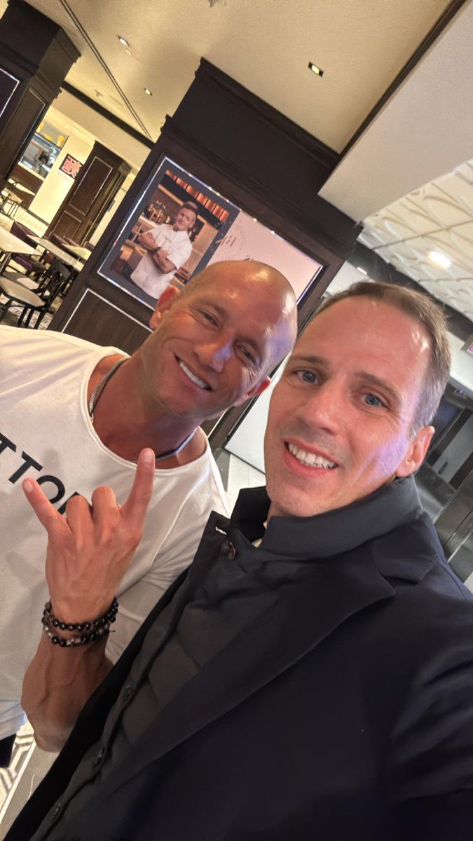 Dr. Michael Kloep tweet media
