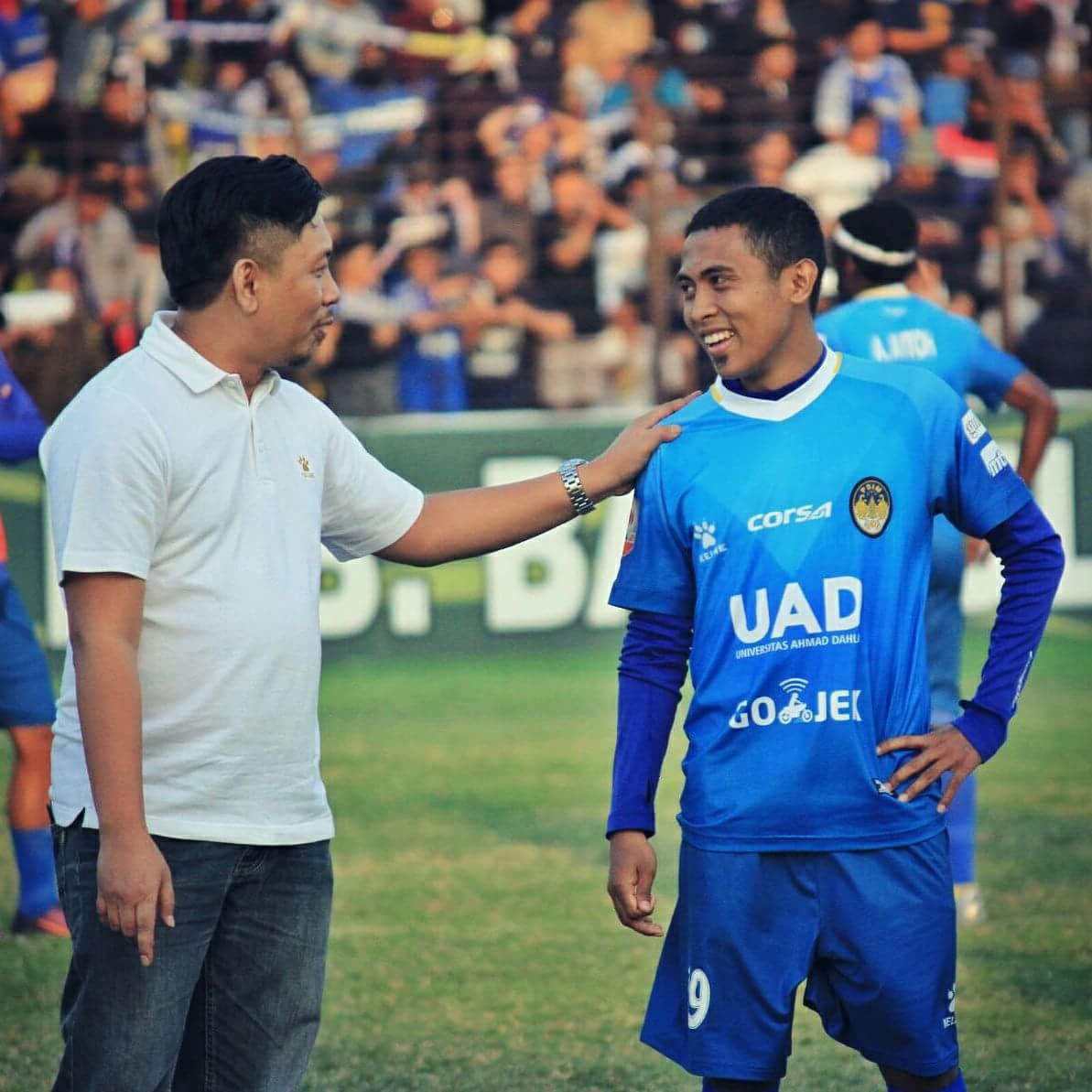DJ : Kapan naik Liga 1 pak ?
ADK : Insya Allah 2025 jack.
.
Alhamdulillah 2025 full senyum JOGJA 1STIMEWA <a href="/PSIMJOGJA/">PSIM Jogja</a> 
.
Selamat dulur Jogja 🥳🔥👏
#PSIM #laskarmataram #Liga1