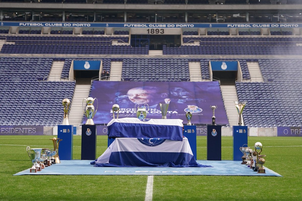 O último adeus ao homem que nos fez Dragões💙