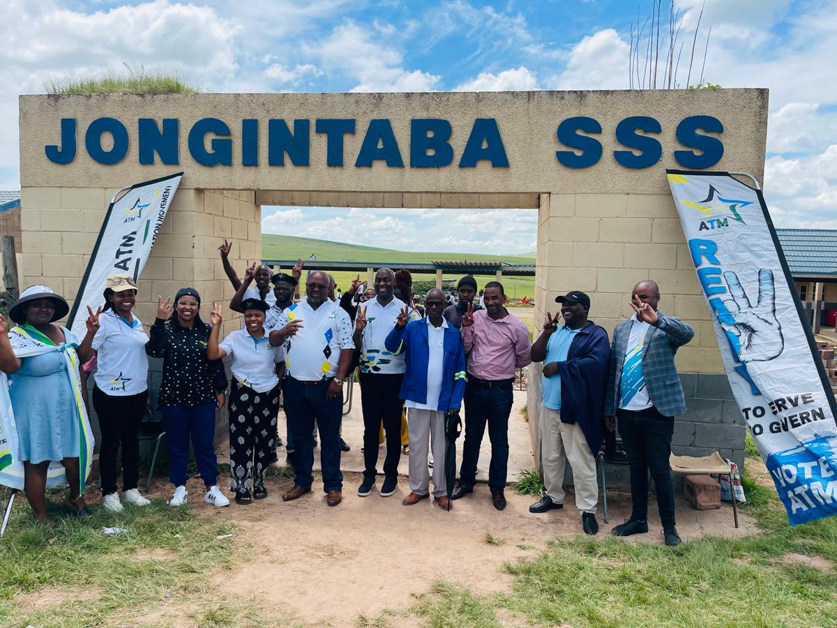 ATMovement_SA's tweet photo. Today, President Vuyo Zungula inspired the next generation at Jongintaba Senior Secondary School in Mqhekezweni Village! As part of our "Back to School" campaign, he highlighted the crucial role of education in personal and societal development.

"Education is not just a pathway to careers, but a vital tool for unity and self-discipline," he said, emphasizing our commitment to empowering youth for a brighter future. To further this mission, he generously distributed school shoes to deserving learners, reinforcing the importance of providing every child with the confidence and resources they need to thrive. 

#ATM #TransformingEducation #EmpowerOurYouth #BackToSchool #PresidentZungula