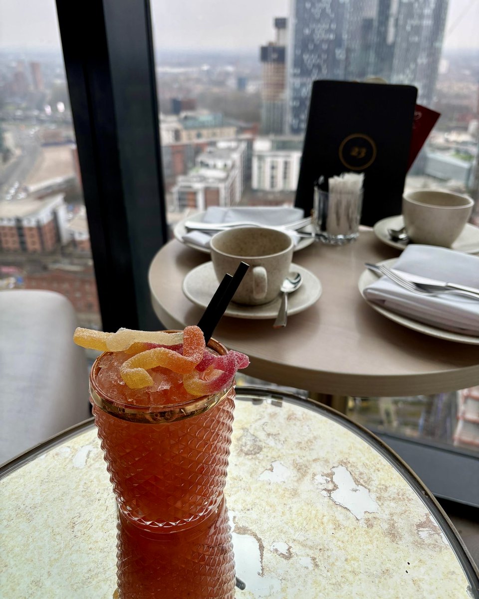 Cloud23Bar's tweet image. Treat the kids, and yourself, this half term with a free mocktail with Afternoon Tea. 🍬

Bring the little ones along to enjoy the views of Manchester and beyond from the city's most iconic sky bar. #Cloud23