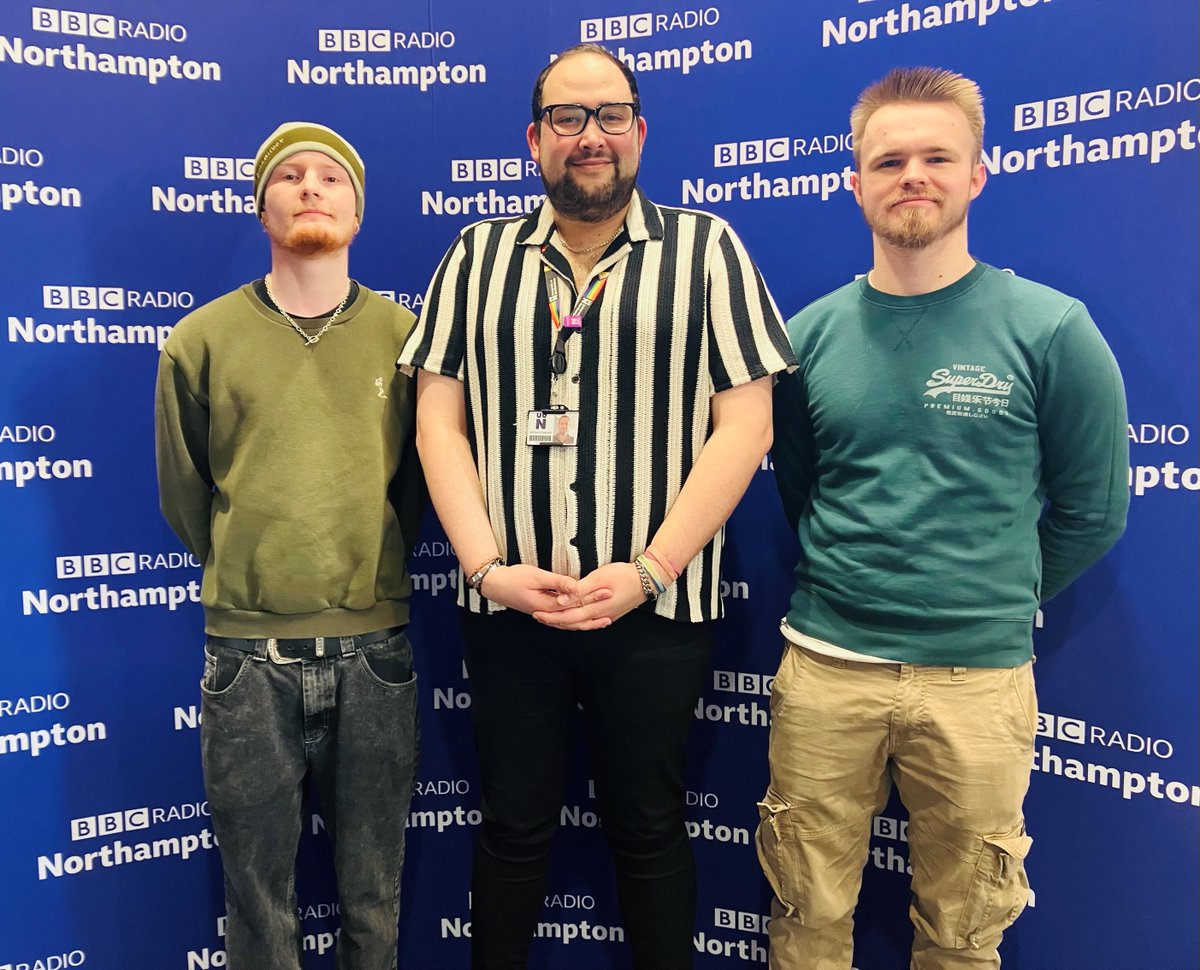 UniofNorthamptonNews (@uninhantsnews) on Twitter photo It was a night of glitz and glamour at this year's #BAFTAs🏆
<a href="/ATStepniak/">Dr Anthony Stepniak He/Him</a> & <a href="/media_uon/">Media, Film and Special Effects UON</a> students Daniel Elmer/Dylan Barras were live on air this morning chatting about the action of the night with <a href="/BBCNorthampton/">BBC Northamptonshire</a>'s <a href="/AmosAnnabel/">Annabel Amos</a>
Listen again: bit.ly/4k2A7wz (▶️at 1hr57) It was a night of glitz and glamour at this year's #BAFTAs🏆
<a href="/ATStepniak/">Dr Anthony Stepniak He/Him</a> & <a href="/media_uon/">Media, Film and Special Effects UON</a> students Daniel Elmer/Dylan Barras were live on air this morning chatting about the action of the night with <a href="/BBCNorthampton/">BBC Northamptonshire</a>'s <a href="/AmosAnnabel/">Annabel Amos</a>
Listen again: bit.ly/4k2A7wz (▶️at 1hr57)