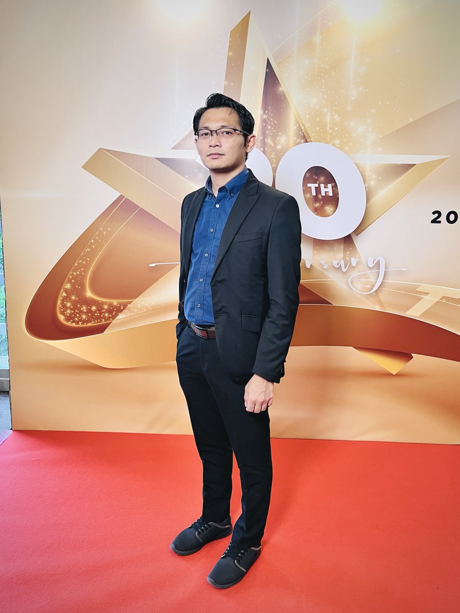 Malam ni jadi clark kent