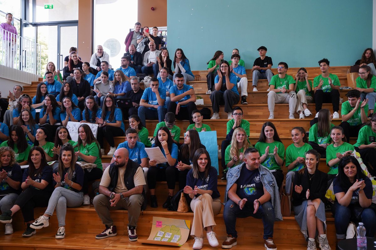 albania_unicef's tweet photo. 🚀 #UPSHIFT empowers youth to become innovators &amp; social entrepreneurs! Through experiential learning, they identify community challenges &amp; design impactful solutions. From ideas to action, they lead change with real-world products &amp; services. 💡🌍 #ChangeMakers #YouthEmpowerment https://t.co/zVKAfHtLX1