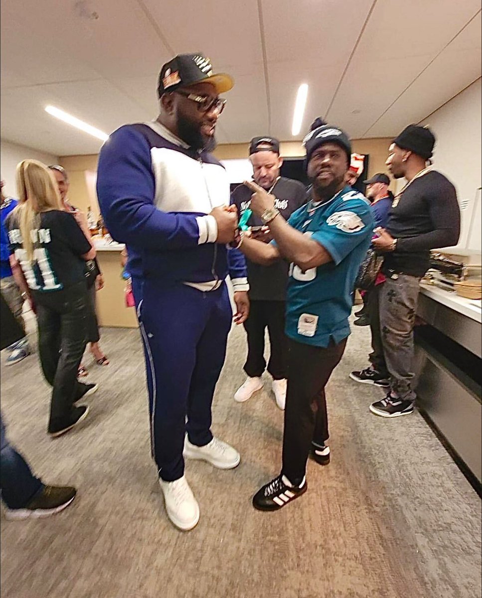 .I guess we called it <a href="/KevinHart4real/">Kevin Hart</a>  🤷🏾‍♂️ 🦅🦅🦅