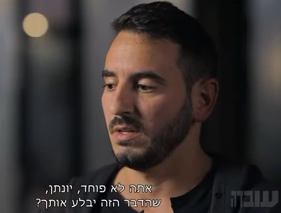Eyal_A's tweet photo. שתי סיטואציות ובית אחד משיר של אביתר בנאי בינהם -
"אני רוצה להיות בטוח בכל ליבי
שלמסע הזה יהיה סוף טוב
שכל מה שאני עובר בדרך
יהפוך חולשה לעוצמה גדולה"
@shimrizzz
https://t.co/jsrhU3aUyN https://t.co/fq6KHYsBF5
