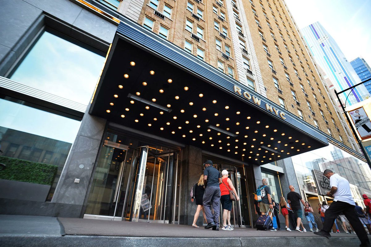 🚨🇺🇸FEMA SENT $59M TO LUXURY HOTELS FOR MIGRANTS - WAIT...WHAT?!

Elon:

"The <a href="/DOGE/">Department of Government Efficiency</a> team just discovered that FEMA sent $59M LAST WEEK to luxury hotels in New York City to house illegal migrants. 

Sending this money violated the law and is in gross insubordination to the