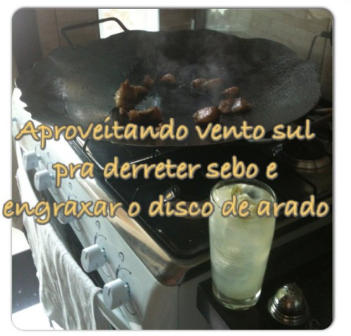 MarcoPoli's tweet photo. Aqui no #SulDoMundo segunda-feira é dia de aproveitar as sobras dos assados do finde https://t.co/fr76ojEfXV