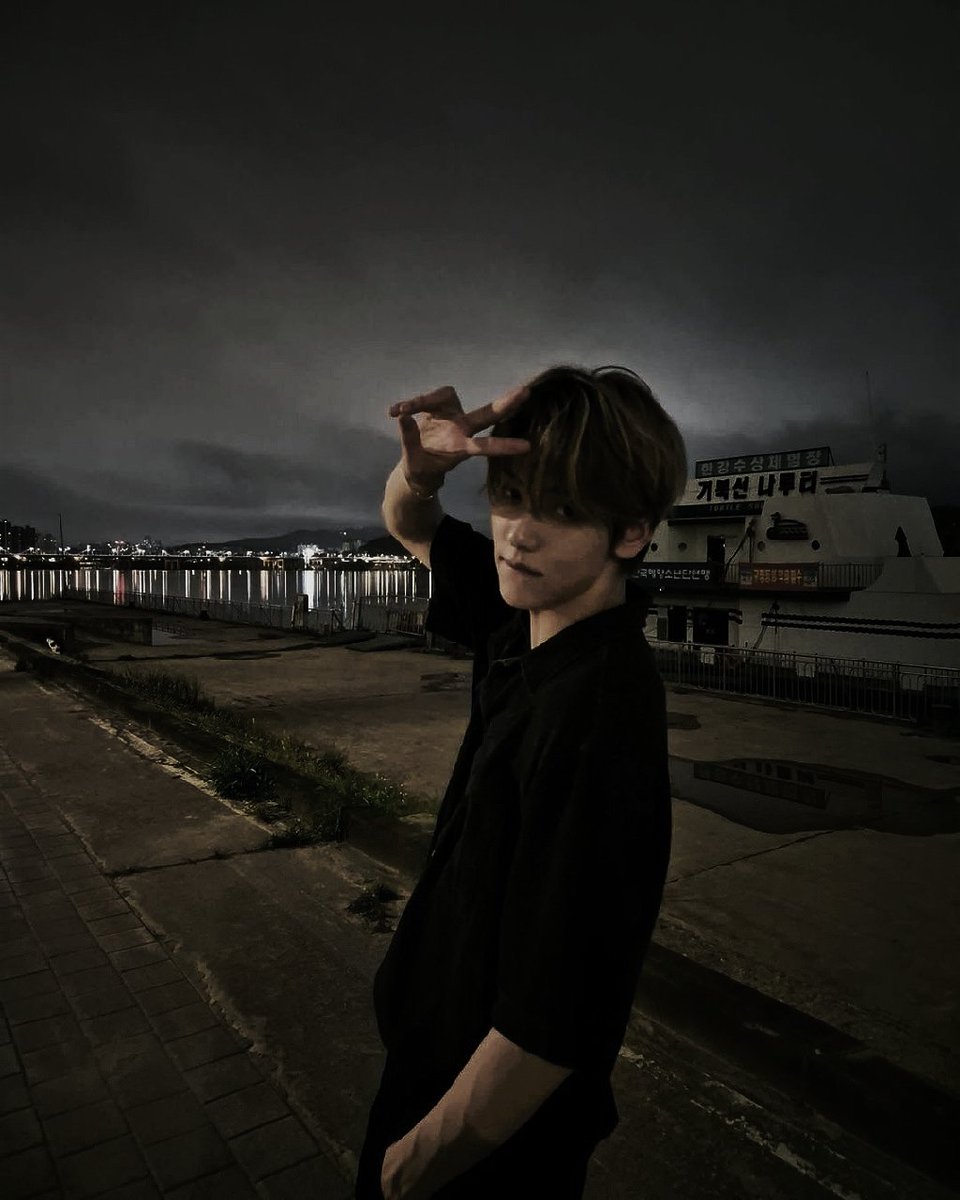 ً𝘇𝗮𝘃. closed tweet media