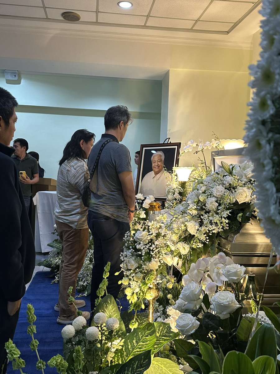 Maraming salamat, Manong <a href="/lagman_edcel/">Edcel Lagman</a>. Hanggang sa muli.