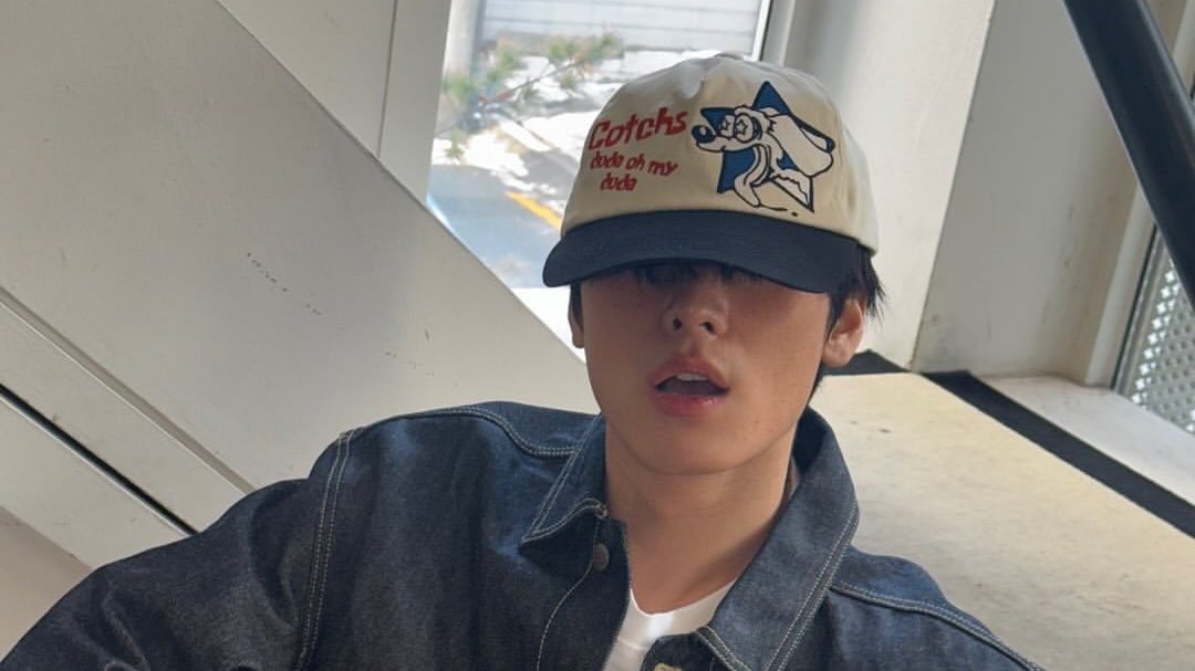 nyangkeeper's tweet photo. 주연이가 카치스 모자를 썼다는 게
너무. 너무. 너무. 충격적이고 좋음 https://t.co/d6TOKdAeh0