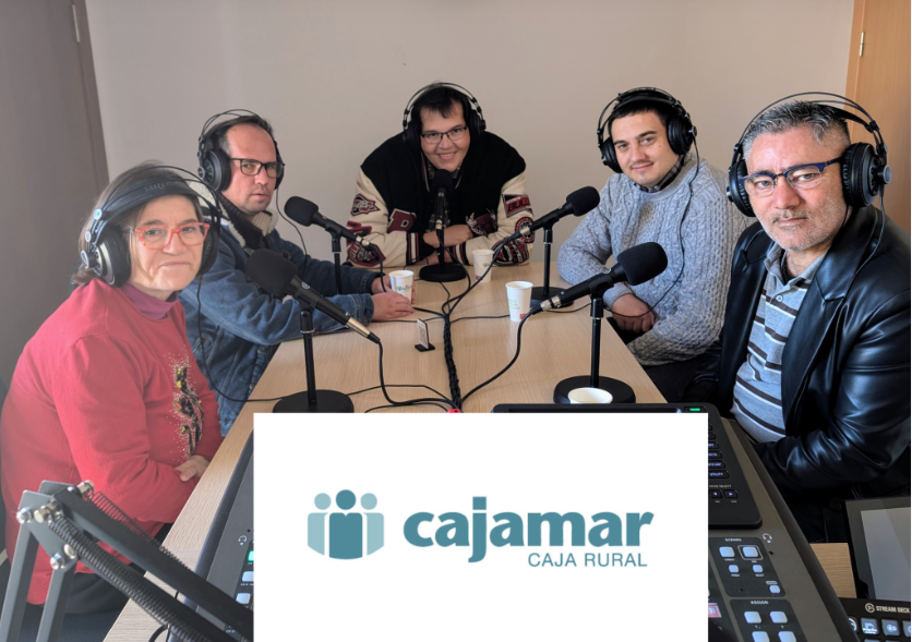 ASPAPROS's tweet photo. ASPAPROS recibe una donación de Cajamar para impulsar Radio ASPAPROS
https://t.co/HD7tWcygbv
No te pierdas esta gran noticia.
Desde ASPAPROS queremos dar las gracias a nuestr@s amig@s de @Cajamar por hacer más grande nuestra Radio y sus proyectos. 
#ASPAPROS #cajamar #Almeria https://t.co/A7HaSTsgB5