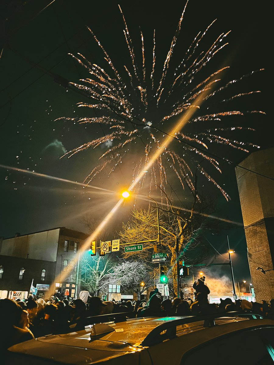 eringrugan's tweet image. No where on earth I’d rather be, no one better to celebrate with. Go Birds. Philadelphia forever.