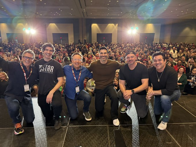 Isaac556x45's tweet photo. @dcuworld Shoutout to the legend himself @deancain who you cropped out of the picture like a petty child. https://t.co/ABNnpu120f