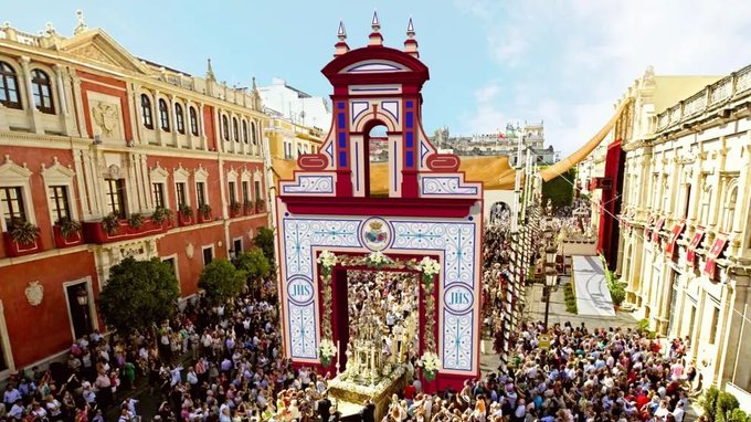 Las portadas del Corpus Christi 2025 en Sevilla estarán dedicadas a la Esperanza de Triana y La Redención