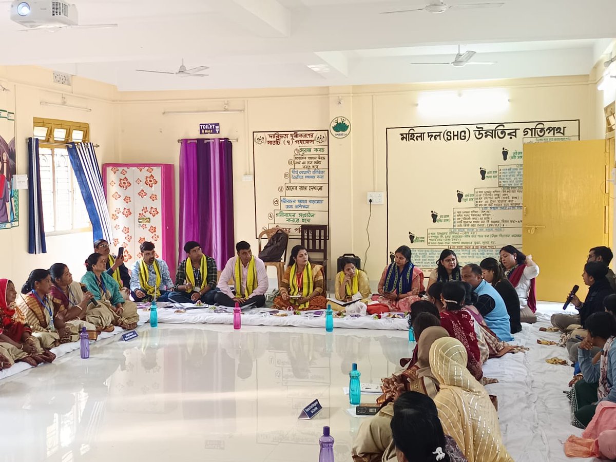 TripuraSRLM's tweet photo. As Tripura SRLM (TRLM) is recognized as an immersion site for model Cluster Level Federations (CLFs) in India, officials from Madhya Pradesh SRLM visited Rajnagar CLF and Bijoyee CLF under Gomati district to learn how TRLM has successfully promoted and nurtured model CLFs. https://t.co/ugkpQ7eMnW