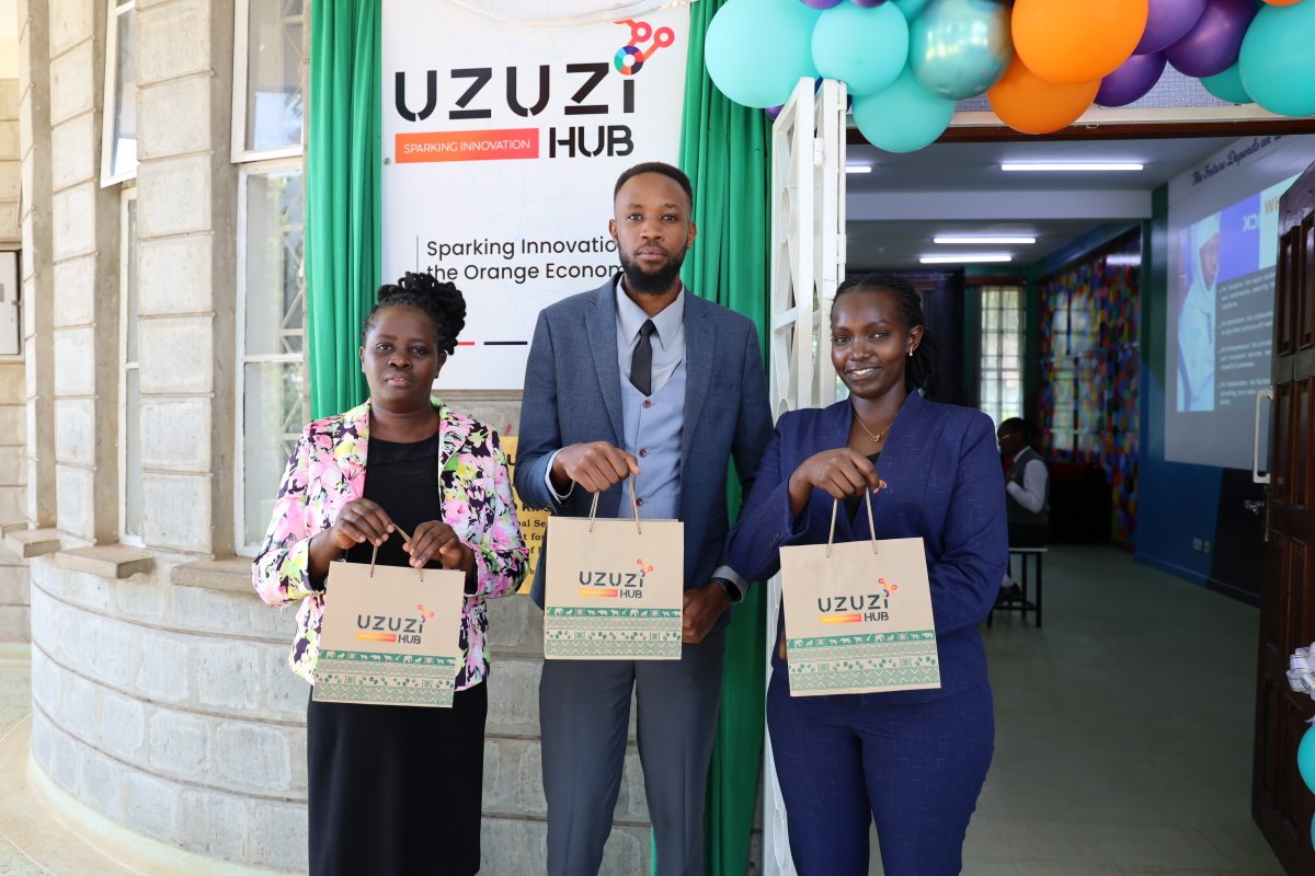 CreditBankPLC's tweet image. Credit Bank proudly attended the Uzuzi Hub launch at State House Girls, hosted by @uzuzihub. We&apos;re dedicated to empowering youth and shaping Kenya&apos;s future tech leaders and entrepreneurs. 💼😎 #EmpoweringYouth #FutureTechLeaders #CreditBankCares