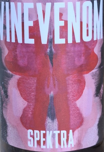 The Vinevenom new releases are as uncompromising as ever. Review now live (subscribe to read): winemag.co.za/wine/review/vi…