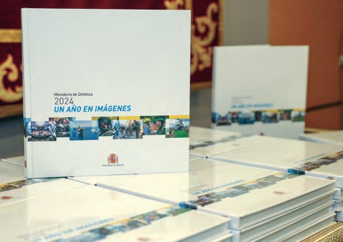 ❗️ Ya disponible para su descarga gratuita el anuario gráfico '2024, un año en imágenes', que recoge, en 261 imágenes, los momentos más destacados en el ámbito de la Defensa y las Fuerzas Armadas. 

¡No te lo pierdas! 📸 📸 📸

Aquí tienes el link:
👇
acortar.link/7nHJOR
