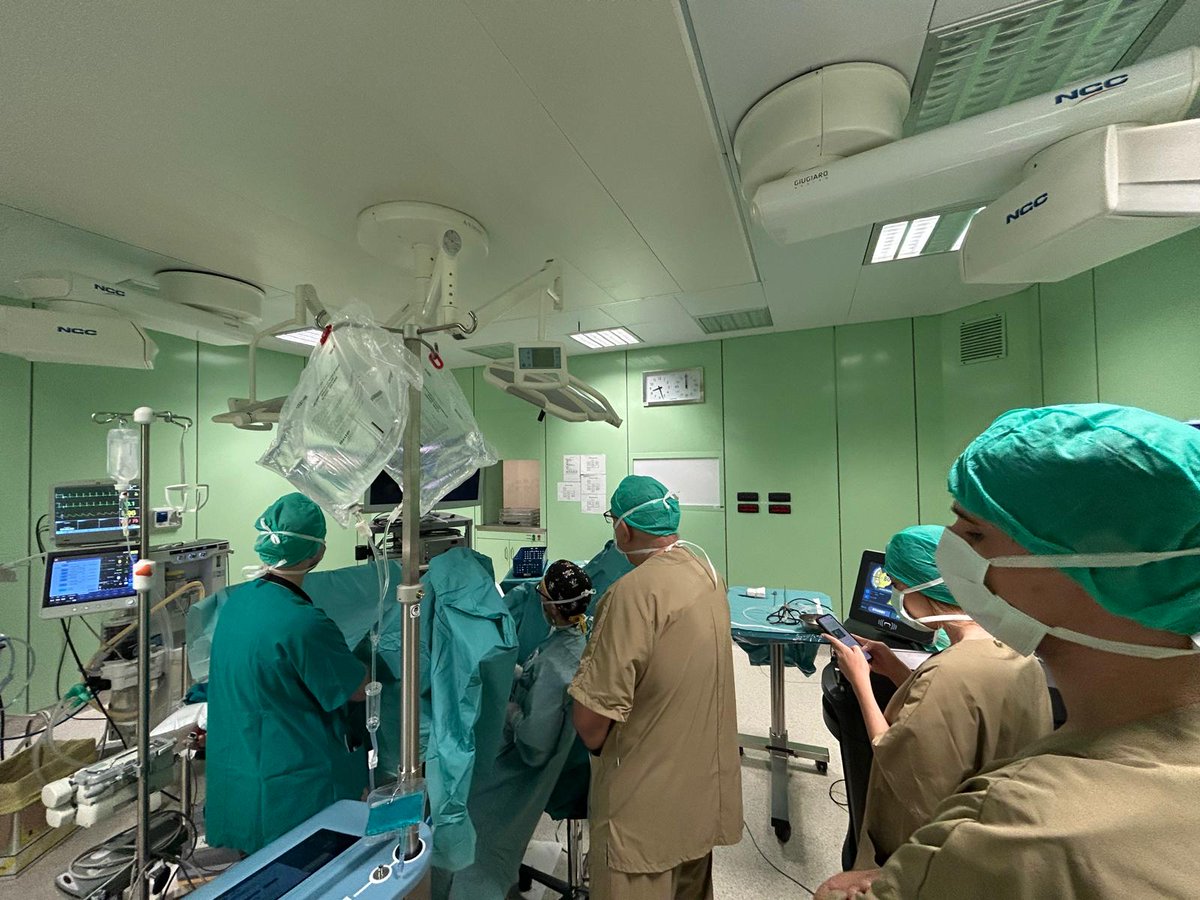 Quanta Surgery (@quanta_system) on Twitter photo #QuantaSurgicalTrainingLab🚀
👨⚕️Thanks to Prof. <a href="/bozzini_giorgio/">Giorgio Bozzini</a> & Dr. <a href="/Davide_Perri90/">Davide Perri</a>
🏥S. Anna hospital - Como 🇮🇹
🩺#CyberHo150 with #QuantaMagnetoTechnology🧲 & #CyberTM
👥Doctor from 🇮🇱
#UrologyInnovation #QuantaSystem #BeQuanta #QuantaSurgicalTrainingLab🚀
👨⚕️Thanks to Prof. <a href="/bozzini_giorgio/">Giorgio Bozzini</a> & Dr. <a href="/Davide_Perri90/">Davide Perri</a>
🏥S. Anna hospital - Como 🇮🇹
🩺#CyberHo150 with #QuantaMagnetoTechnology🧲 & #CyberTM
👥Doctor from 🇮🇱
#UrologyInnovation #QuantaSystem #BeQuanta
