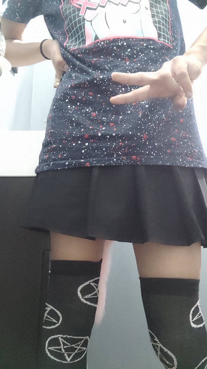 サメ Femboy 🦈 tweet media