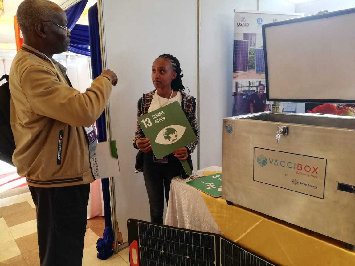 AccessDrop's tweet image. RECAP: 📷
During the #energizinghealthcare2025 Our CEO @poshgero  spoke about our impact at Drop Access Access Limited and #vaccibox.
@SEforAll
#vaccinesforlife #healthcare #innovatorshub #climateaction #ActNow