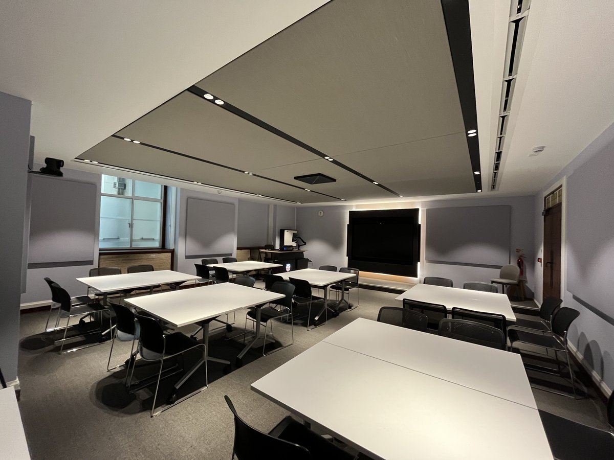 🗣️ <a href="/Logitech/">Logitech</a> Rally, Sight &amp; Tap 
🎙️ Bespoke <a href="/Sennheiser/">Sennheiser</a> TCC2 &amp; <a href="/TKTeamLtd/">TK-Team Ltd</a> acoustic panel solution 
🌐 <a href="/QSYS_AVC/">Q-SYS</a> AVoIP 
👨‍🏫 <a href="/DalenTOPTEC/">TOP-TEC</a> lecterns 
📺 <a href="/SamsungUK/">Samsung UK</a> displays