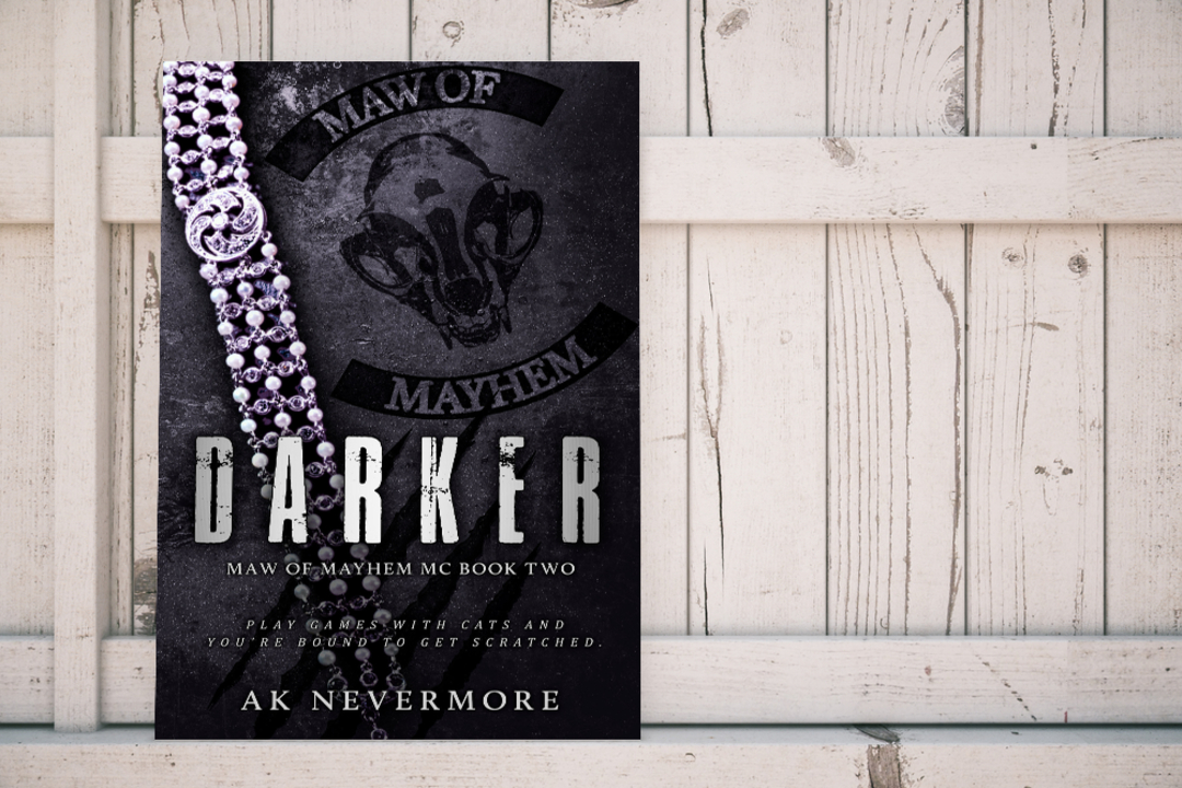 quotesasimage's tweet photo. Hold on tight as Kit Parson dives deeper into the paranormal world where danger lurks at every turn. Read "Darker" now. #ParanormalRomance #Romance #ParanormalRead @AkNevermore Buy Now --> https://t.co/KMpm2VtPex https://t.co/2JCBkzdX4h