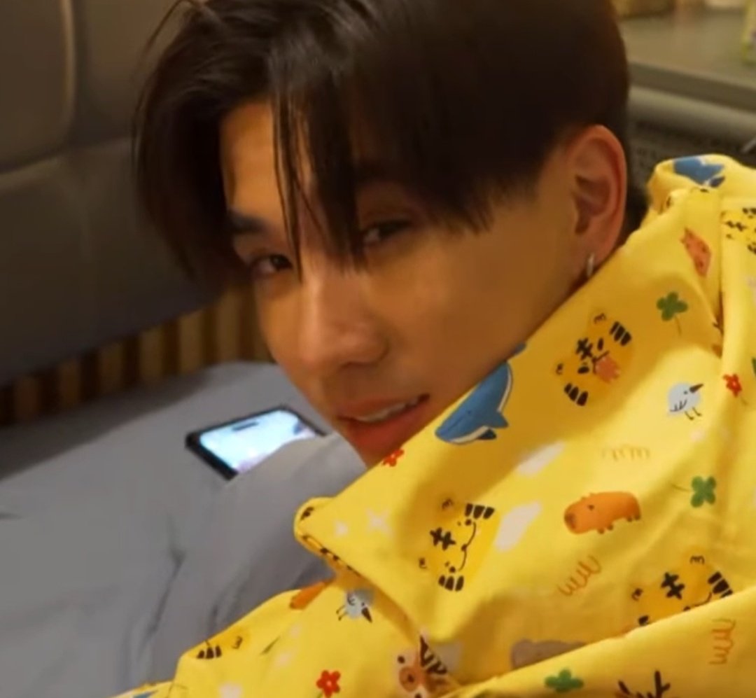 lovePSTbes_'s tweet image. เพิร์ธธนพนธ์ทำได้ไงคะ หน้าสดใส่ชุดนอนผมไม่เซต ดิบมากหล่อสุดๆเป็นการขายของที่ใครเห็นใครก็ซื้อหล่อขนาดนี้เหมือนไม่มีอยู่จริงป่ะ นี่แหละผู้ชายในอุดมคติ แต่เขามีวาสนาของเขาแล้ว แต่หล่อชิบหาย ของหยาบหน่อยเหอะ 🫠🫠🫠🫠🫠🫠🫠🫠🫠🫠🫠🫠🫠🫠🫠🫠🫠🫠🫠🫠🫠🫠🫠🫠🫠🫠🫠

#Perfect10LinersEP16