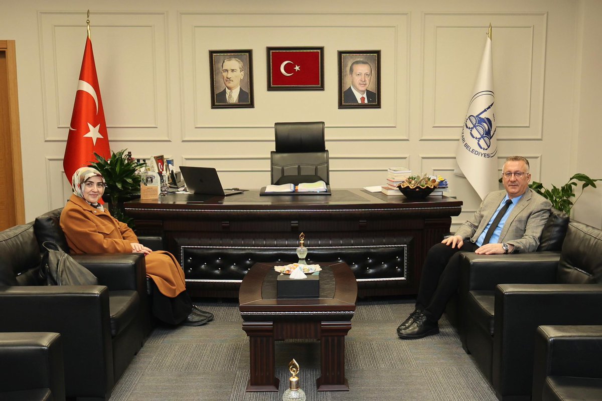 Zehra Hatipoğlu (@zhatip) on Twitter photo Adapazarı Belediye Başkanımız Sayın Mutlu Işıksu'ya misafirperverliği dolayısıyla şükranlarımı sunuyor, çalışmalarında başarılar diliyorum.
<a href="/ISIKSUMUTLU/">Mutlu Işıksu</a> Adapazarı Belediye Başkanımız Sayın Mutlu Işıksu'ya misafirperverliği dolayısıyla şükranlarımı sunuyor, çalışmalarında başarılar diliyorum.
<a href="/ISIKSUMUTLU/">Mutlu Işıksu</a>
