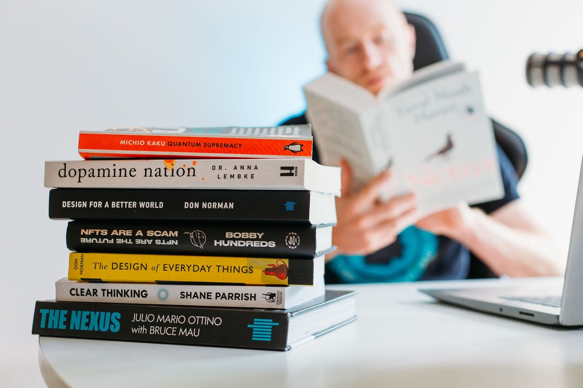 Reading 'Quantum Supremacy' by Michio Kaku in our book club this week. Drop '📚' below if you're reading with us!