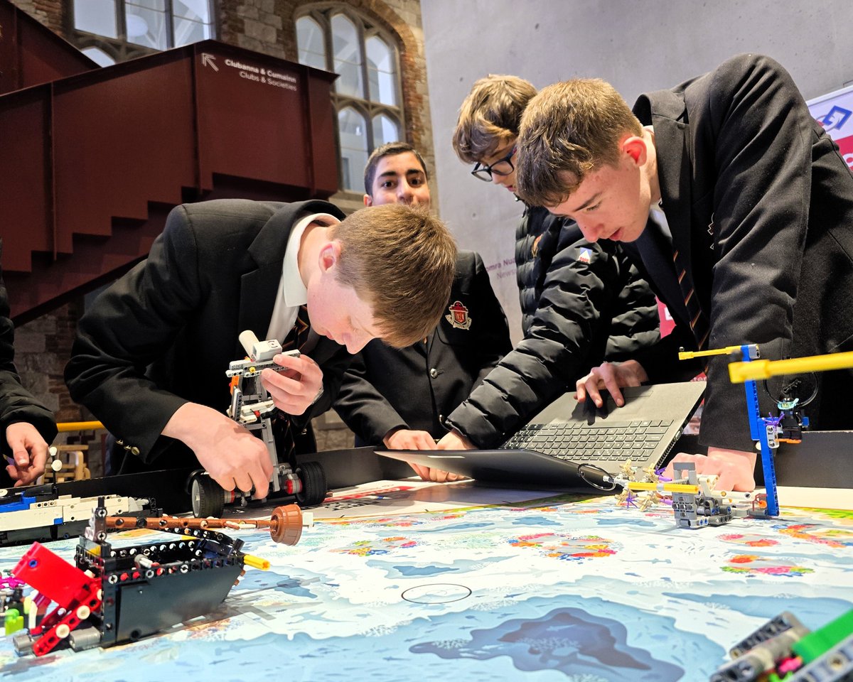 What a day it was at the first regional tournament of the SUBMERGED #FLLIRE season!

Congratulations to all 12 teams who competed and well done to the Cork Regional Winners, we can't wait to see how you get on at the All Ireland.

@researchirel @ieteducation @qualcomm @ucc