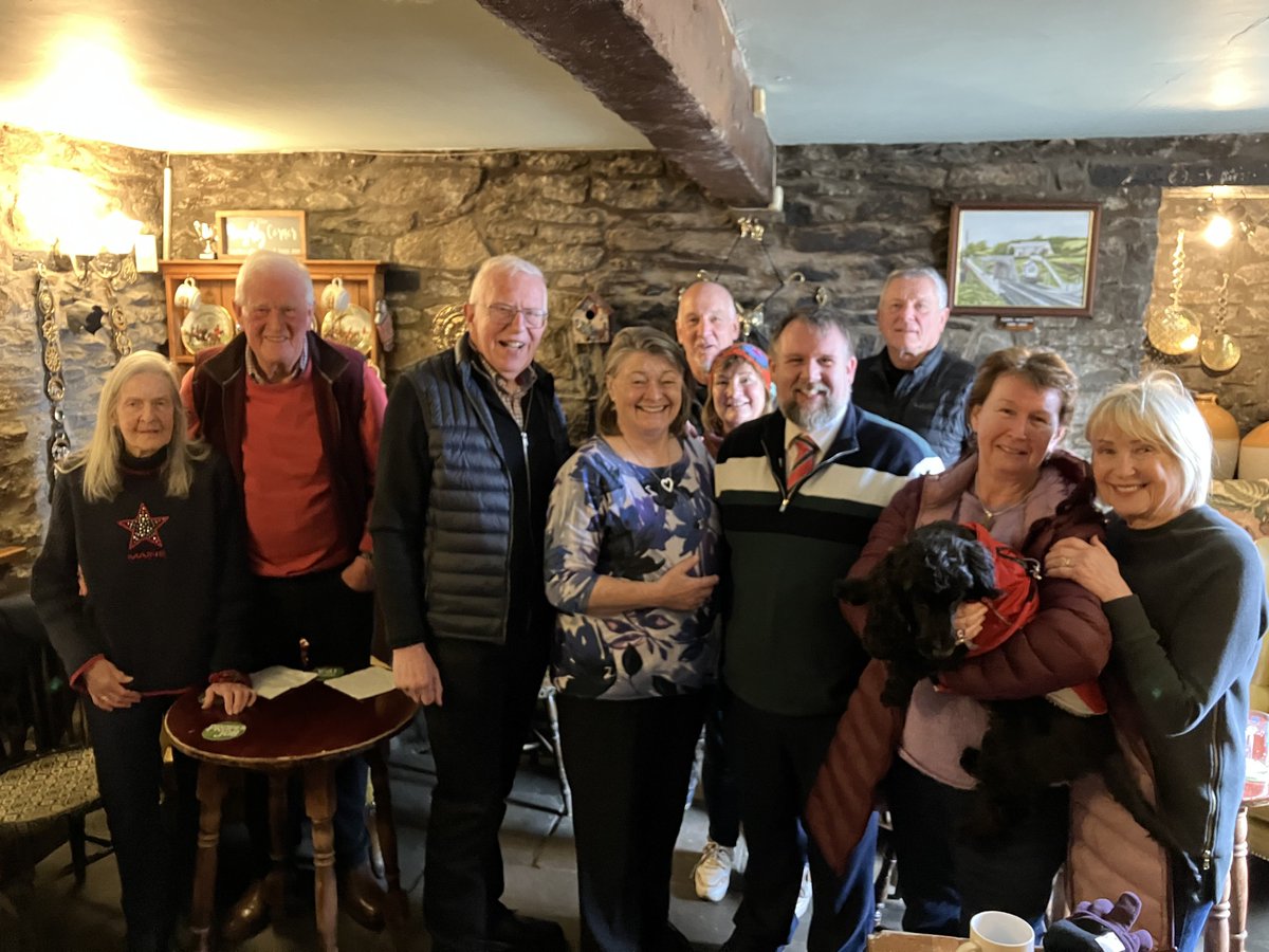 Pub is The Hub advisor Roger Belle and Mair Arthur at The White Cross in Groeswen hosted Senedd member <a href="/PeredurPlaidAS/">Peredur Owen Griffiths AS/MS</a>  to talk about the important role that pubs have in supporting communities.
#socialvalue #community #loneliness