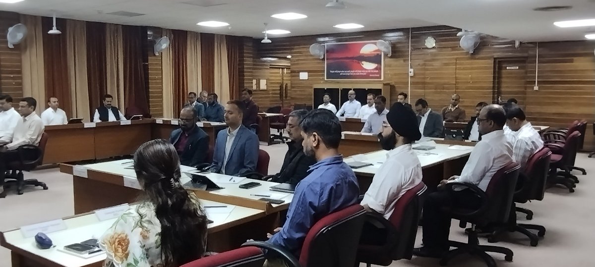 ujbhas's tweet photo. स्वाध्याय Leadership Coaching Intervention was conducted in 2 Batches during 4-5 Feb 2025 and 6-7 Feb 2025. The trained Coaches from SAIL Plant conducted Introductory Coaching sessions for the Coaches from the E3-E5 grade. Total 30 Coachees and 35  Coaches attended the workshop. https://t.co/LfF4m7kBug