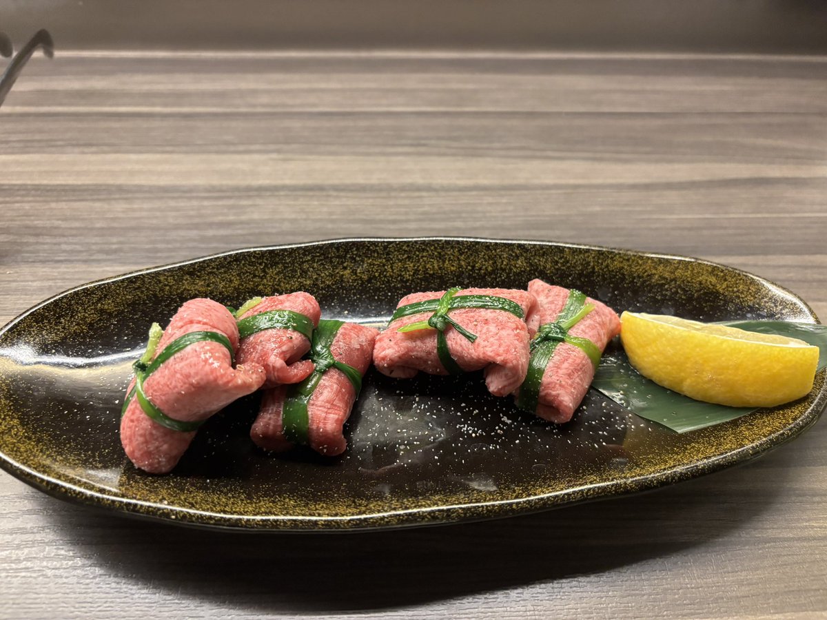 benimaruff14's tweet photo. しーちゃんと焼き肉を食べる日🥩🍽️🥩 https://t.co/qSHQYx3I4v
