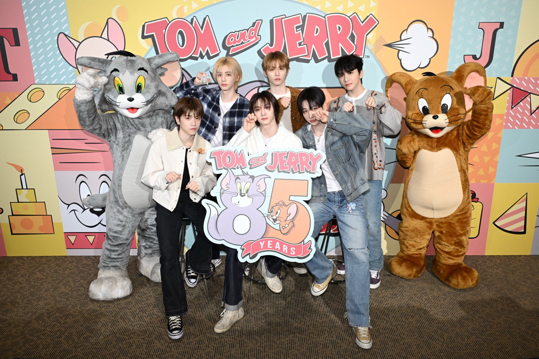 トムジェリ トムジェリマーケット限定】TOM and JERRY ピンバッジセット