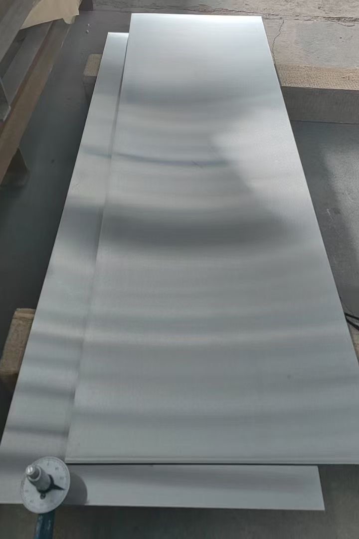 titanium_amanda's tweet image. 1. Gr1 GR2 GR3 GR4 GR5 Titanium sheet 
2. Size: 0.8 1.0 1.5 2.0x1000x2000mm
3. Features: Excellent strength, hardness, and toughness 

BaoJi Sophia Metal Co Ltd 
Email SALES6@SOPHIAMETAL.com 
inquiry pls send to  +8618091742088
 #titaniumsheet 
#astmb265 
#titaniumplate