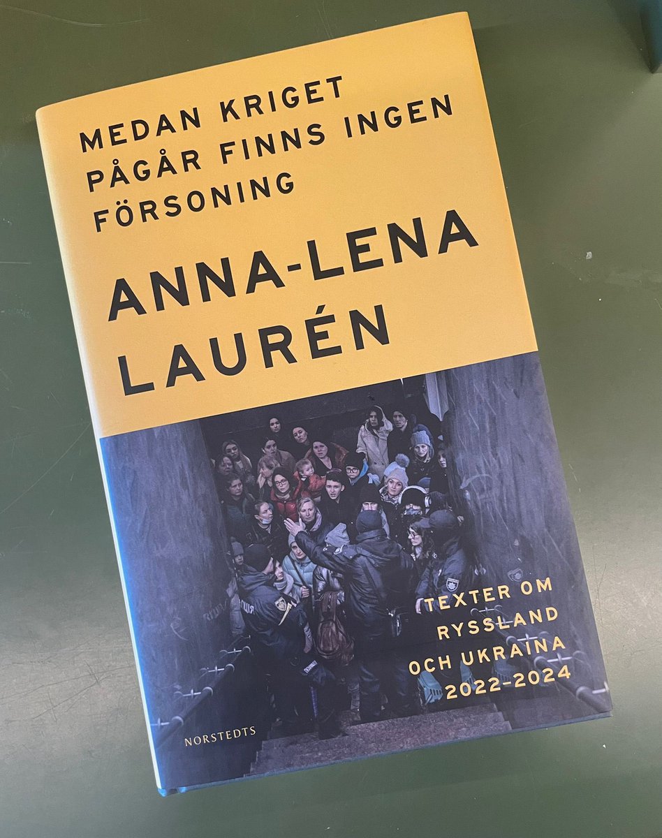 AnnalenaLauren's tweet image. Min nya bok har kommit! Hurra. Omslagsbilden tagen av @paulhansen64 .