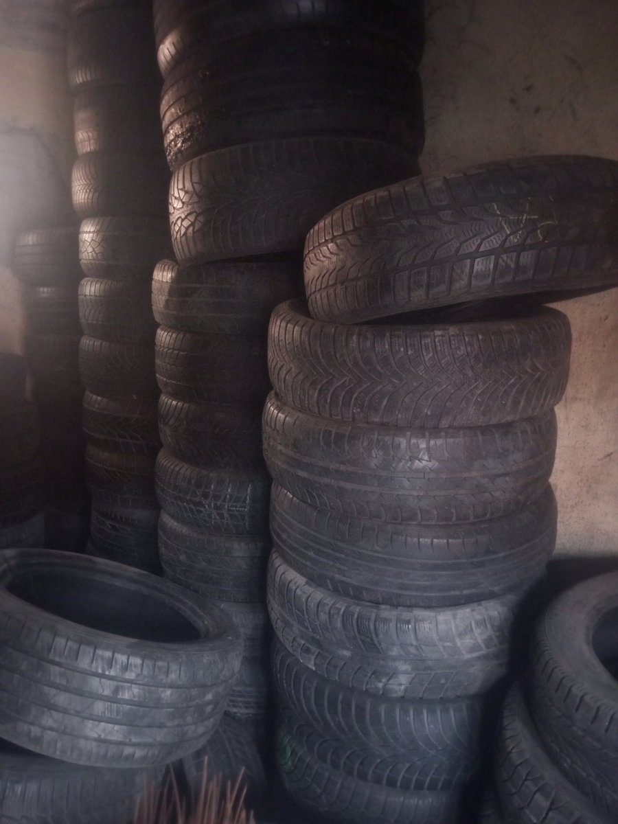 LingloVentures's tweet photo. @ABUJAPLUG We sell first grade Belgium tyres. Call: 08136212601 https://t.co/mEDT7fpU2R