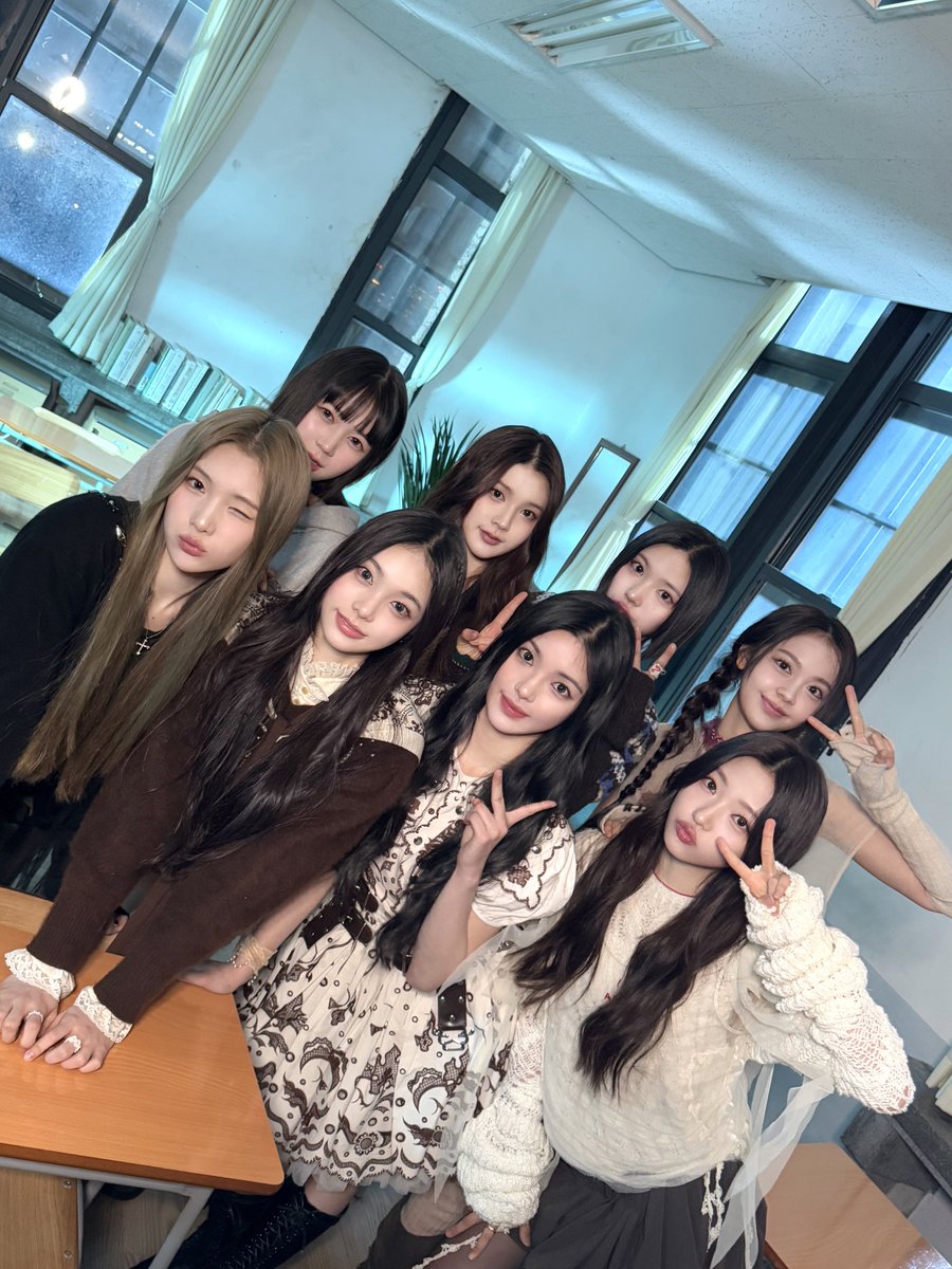 🫶✌️🫶 

#Hearts2Hearts #하츠투하츠 #H2H 
#TheChase #Hearts2Hearts_TheChase