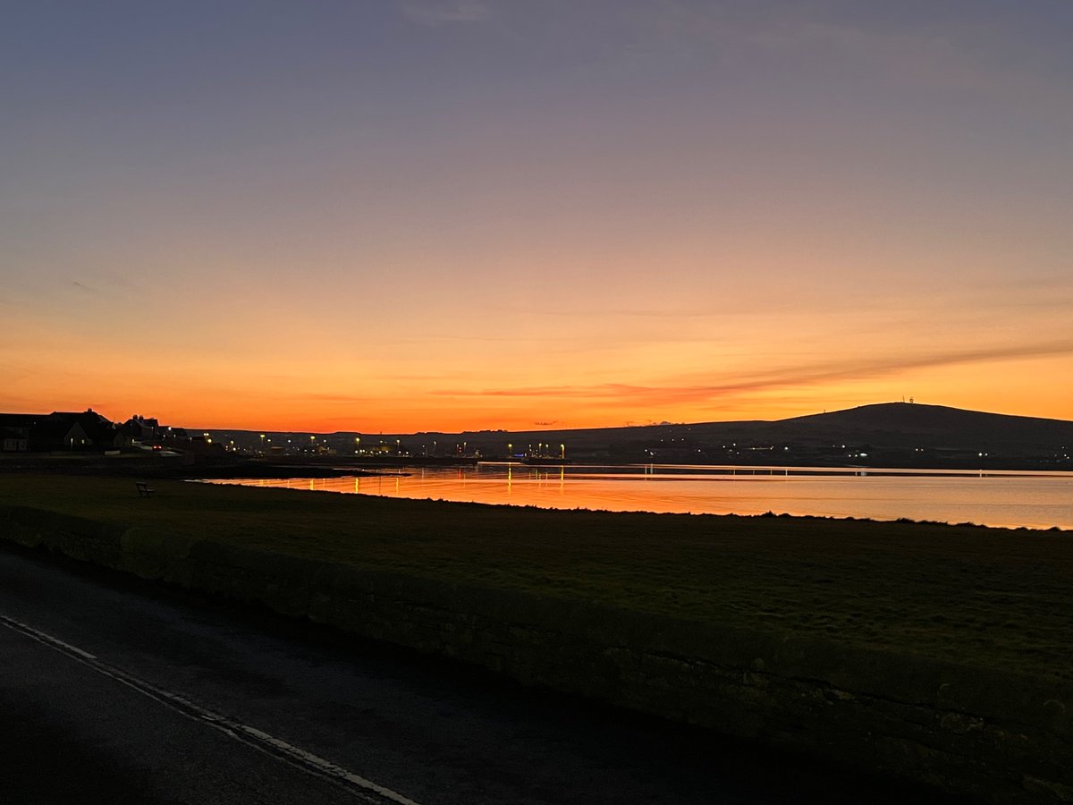 PRCasey1983's tweet photo. @laura_skaife It was stunning yesterday. Went out for a run last night and took this. Gorgeous sunset. I reckon @reallorraine might appreciate this one too! 😊 #OrkneySunset https://t.co/cO3wYpVfzL